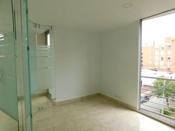 Local en  Arriendo en Santa barbara alta, Bogotá - Miniatura 11