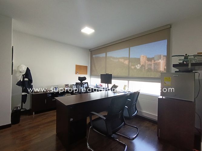 Oficina en  Arriendo en El Poblado, Medellín - Miniatura 8