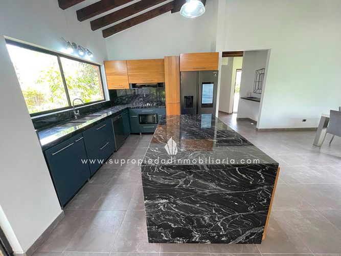 Finca en  Arriendo en El carmen de viboral - Miniatura 4