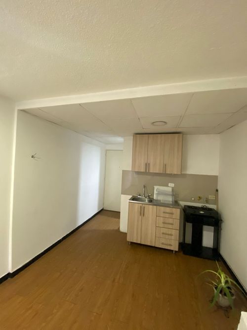 Apartaestudio en Arriendo en Zona chapinero, Bogotá - Miniatura 4