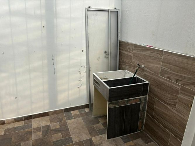 Apartaestudio en Arriendo en Los alcazares, Pereira - Miniatura 6