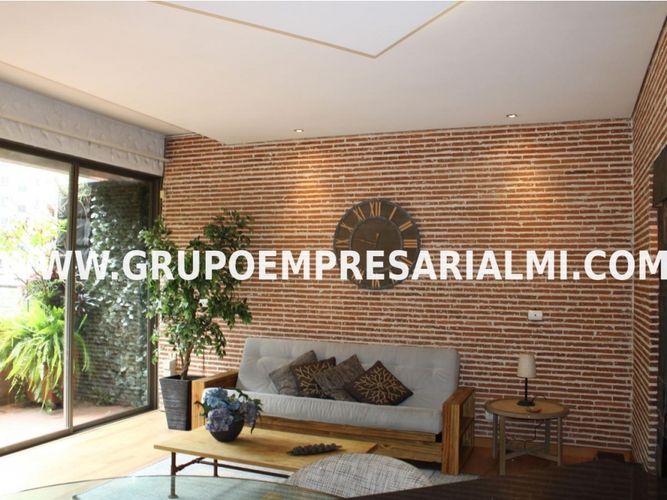 Apartaestudio en Venta en El Poblado, Medellín - Miniatura 2