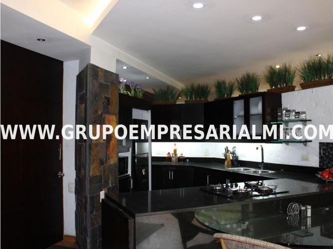 Apartaestudio en Venta en El Poblado, Medellín - Miniatura 7