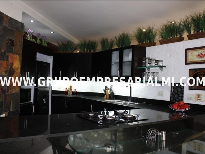 Apartaestudio en Venta en El Poblado, Medellín - Miniatura 9