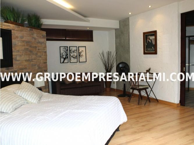 Apartaestudio en Venta en El Poblado, Medellín - Miniatura 24