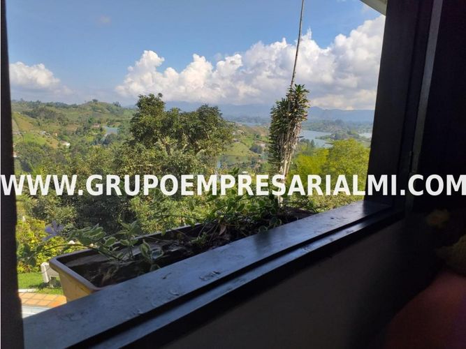 Apartaestudio en Venta en Peñol - Miniatura 15