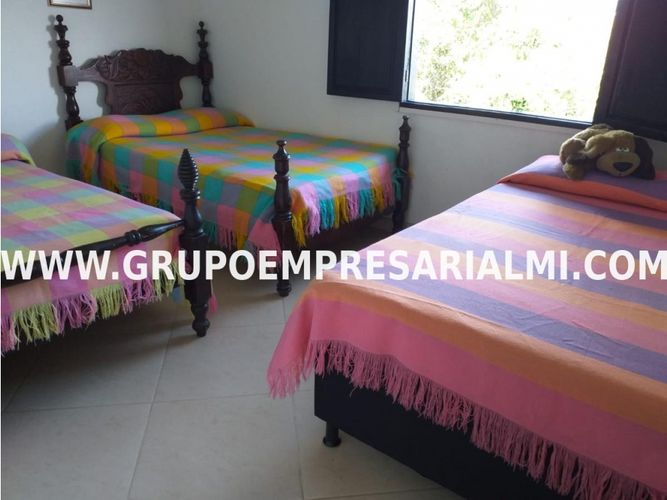 Apartaestudio en Venta en Peñol - Miniatura 16