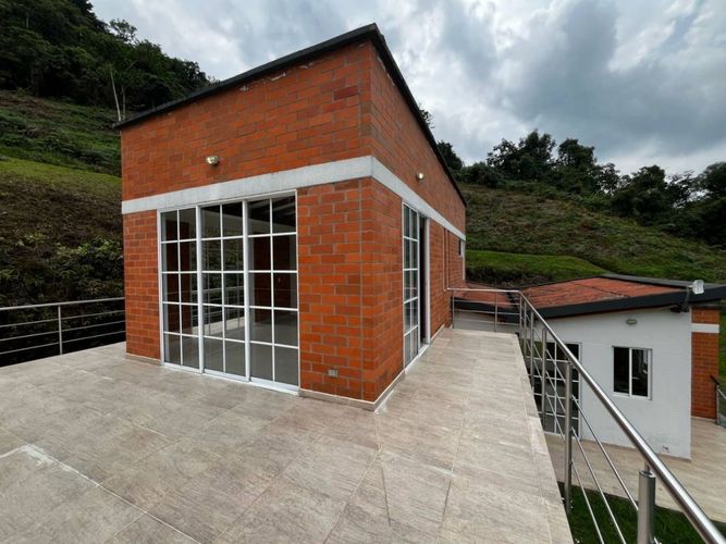 Casa en Arriendo en El porvenir, Santa rosa de cabal - Miniatura 4