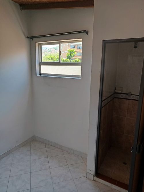 Casa en Arriendo en Niquia, Bello - Miniatura 15