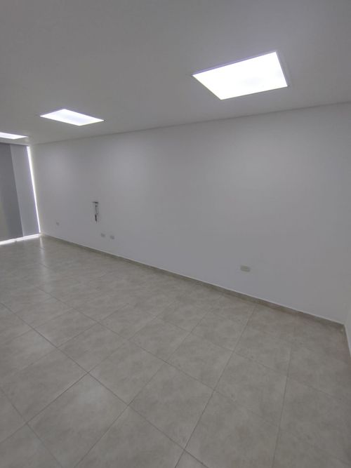Oficina en Arriendo en Garcia rovira, Bucaramanga - Miniatura 11