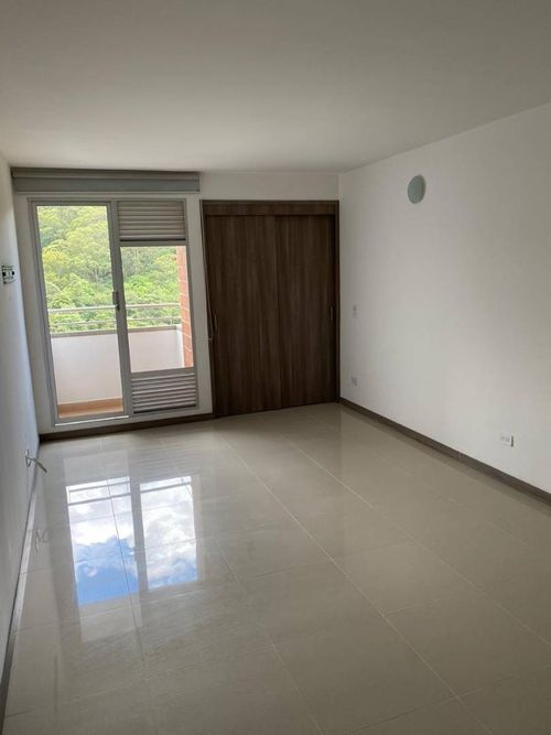 Apartaestudio en Arriendo en La pilarica, Medellín - Miniatura 3