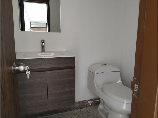 Oficina en  Venta en Armenia - Miniatura 3
