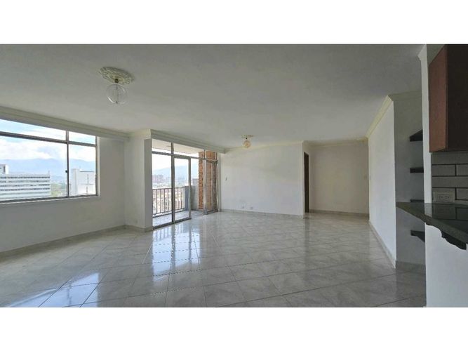 Apartamento en  Venta en Los colores, Medellín - Imagen 1