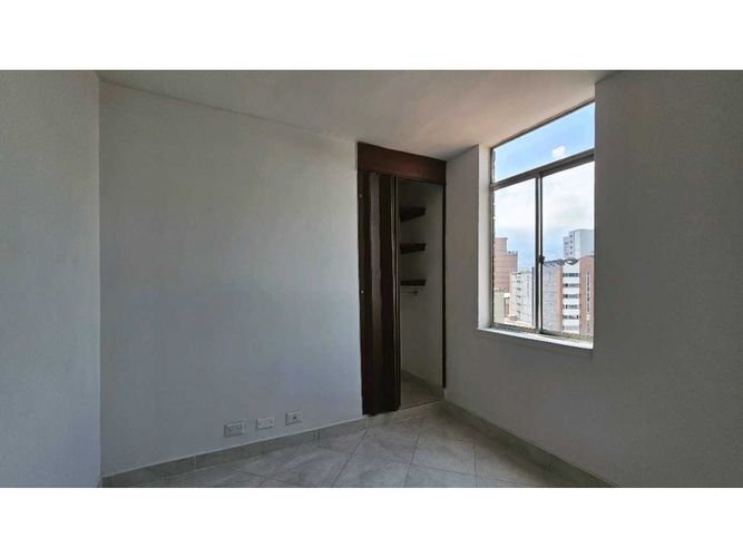 Apartamento en  Venta en Los colores, Medellín - Miniatura 27