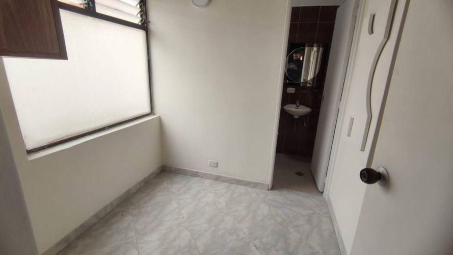 Apartamento en Arriendo en Belén Rosales, Medellín - Miniatura 8