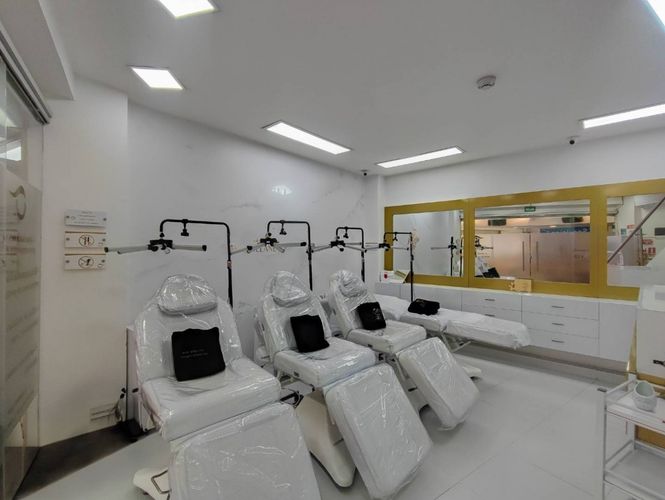 Local en Venta en Loma del Escobero, Envigado - Imagen 1