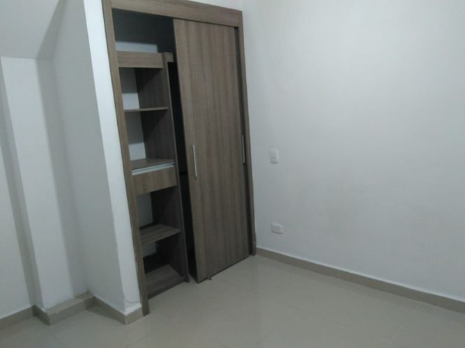 Apartaestudio en Arriendo en Laureles, Medellín - Miniatura 4