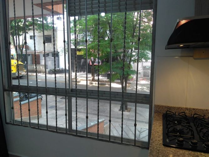 Apartaestudio en Arriendo en Laureles, Medellín - Miniatura 5