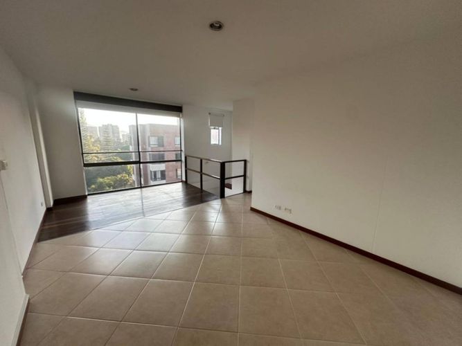 Apartaestudio en  Arriendo en El Poblado, Medellín - Imagen 1