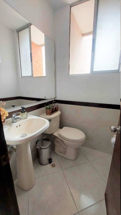 Apartamento en Arriendo en Castropol, Medellín - Miniatura 9