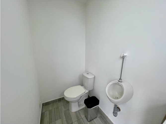 Edificio en  Arriendo en Belen Malibu, Medellín - Miniatura 13