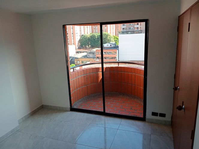 Apartamento en Arriendo en Laureles, Medellín - Miniatura 20