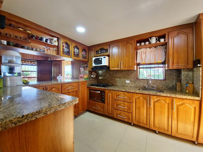 Finca en Arriendo en La calda, Barbosa - Miniatura 2