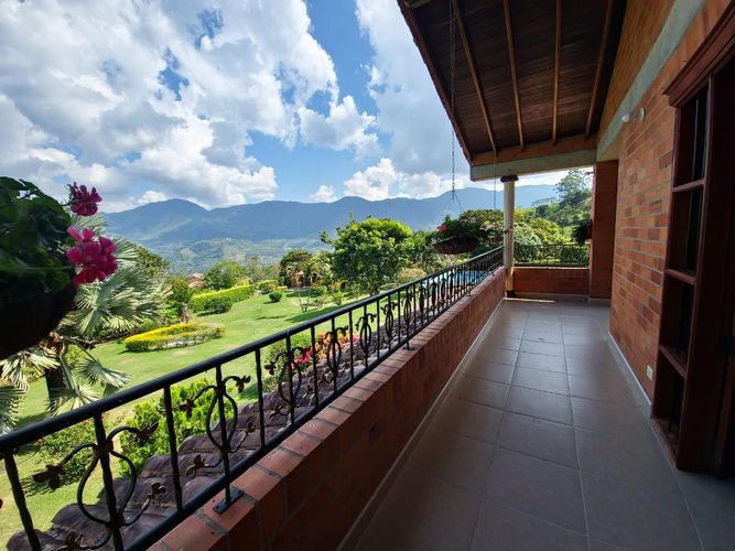 Finca en Arriendo en La calda, Barbosa - Miniatura 11