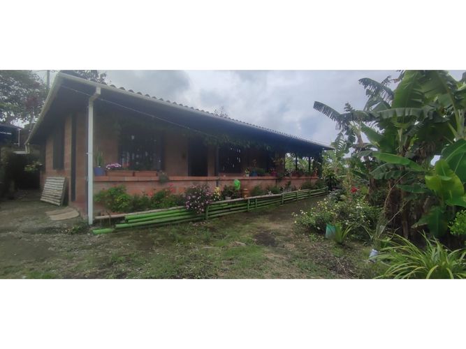 Finca en  Venta en Barcelona alta, Circasia - Miniatura 2