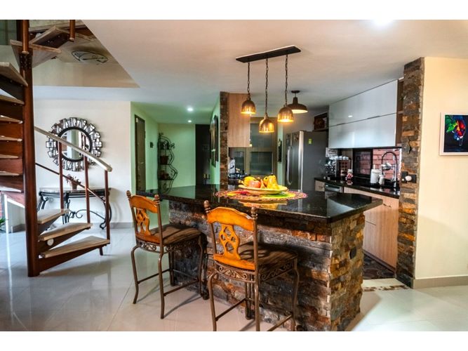 Apartamento en  Venta en Laureles, Medellín - Imagen 1