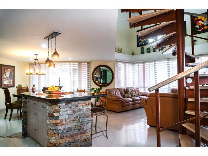 Apartamento en  Venta en Laureles, Medellín - Miniatura 3