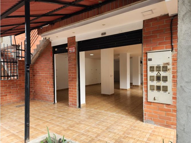 Local en  Arriendo en Santa lucia, Medellín - Miniatura 9
