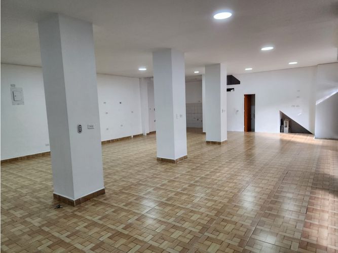 Local en  Arriendo en Santa lucia, Medellín - Miniatura 12