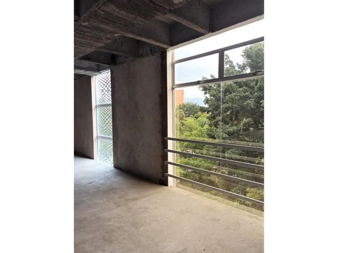 Edificio en  Arriendo en Conquistadores, Medellín - Miniatura 8