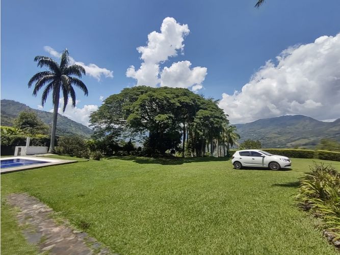 Finca en  Venta en Copacabana - Miniatura 3