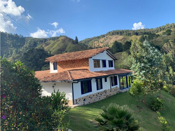 Finca en  Venta en El Retiro - Miniatura 2