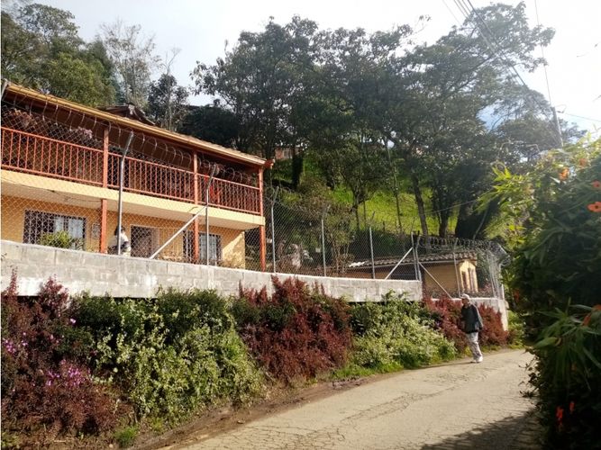 Finca en  Venta en Santa Elena, Medellín - Miniatura 3