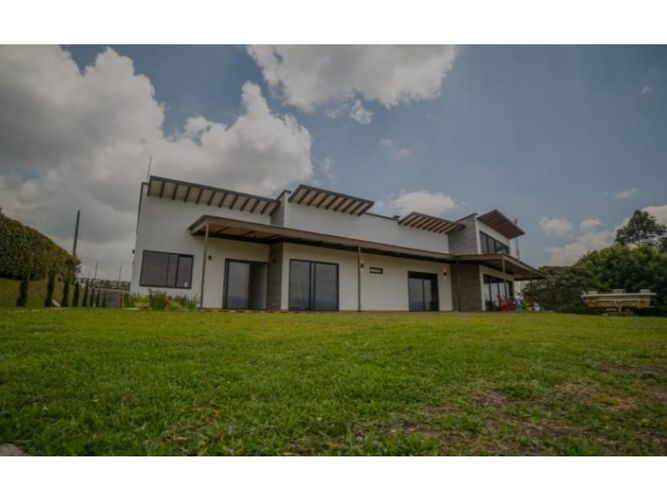 Finca en  Venta en Guarne - Imagen 1