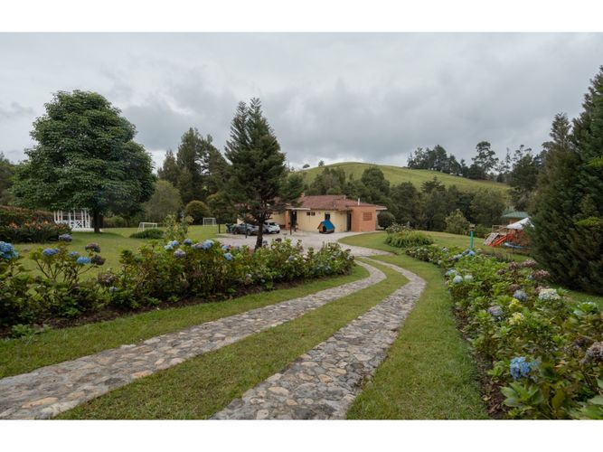 Finca en  Venta en El Retiro - Imagen 1