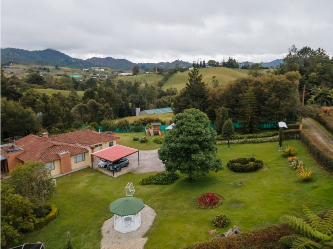 Finca en  Venta en El Retiro - Miniatura 5