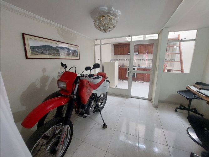 Casa en venta en Villas de Granada, Bogotá - Miniatura 5
