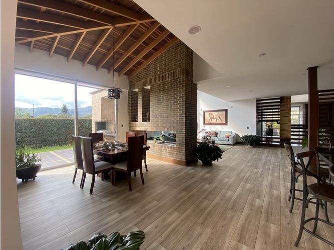 Casa en Arriendo en Cajicá - Miniatura 2