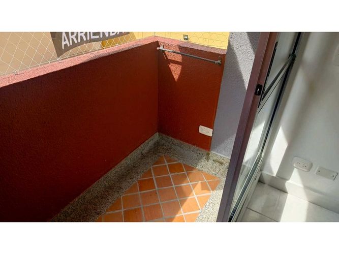 Apartaestudio en Arriendo en Boston, Medellín - Miniatura 8