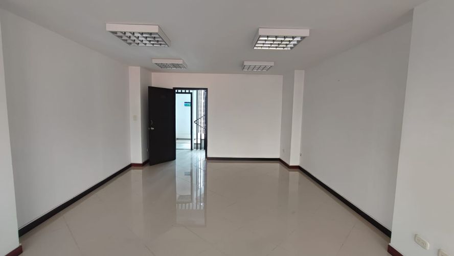 Oficina en Arriendo en El centro, Manizales - Imagen 1