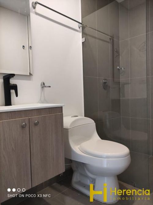 Apartamento en  Arriendo en Laureles, Medellín - Miniatura 17