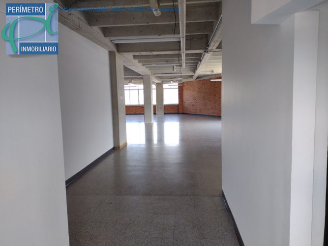 Local en arriendo en El Poblado, Medellín - Miniatura 9