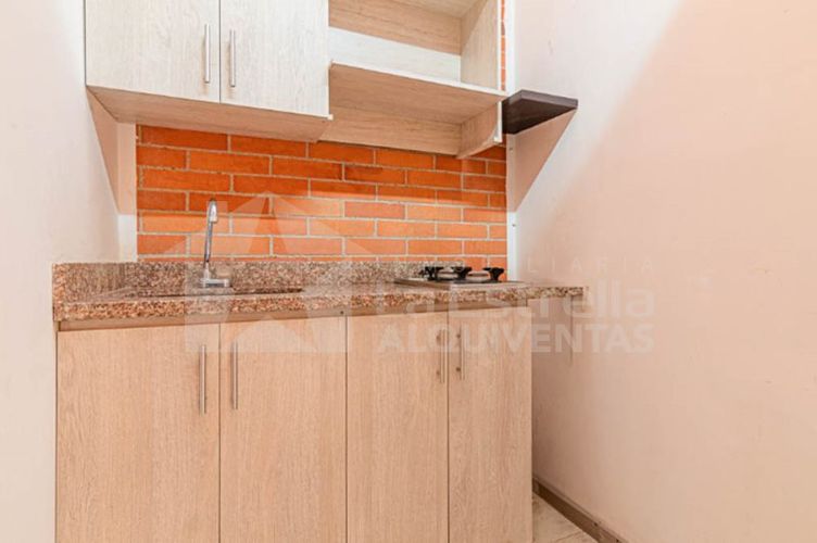 Oficina en  Arriendo en Laureles, Medellín - Miniatura 4