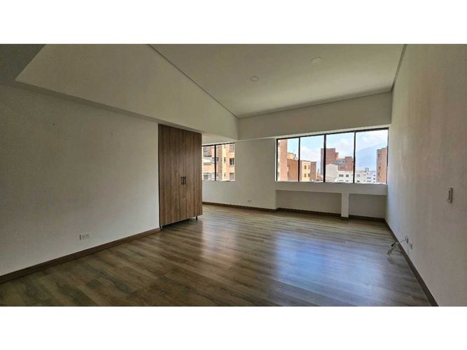 Apartamento en Venta en Laureles, Medellín - Miniatura 4