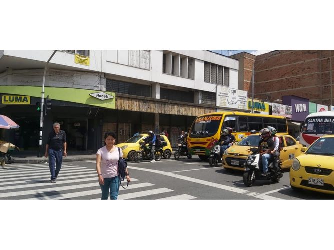 Local en venta en La candelaria, Medellín - Miniatura 30