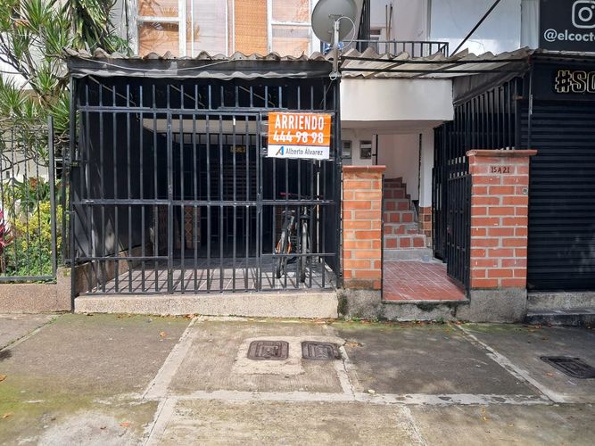 Local en Arriendo en Belén, Medellín - Miniatura 2